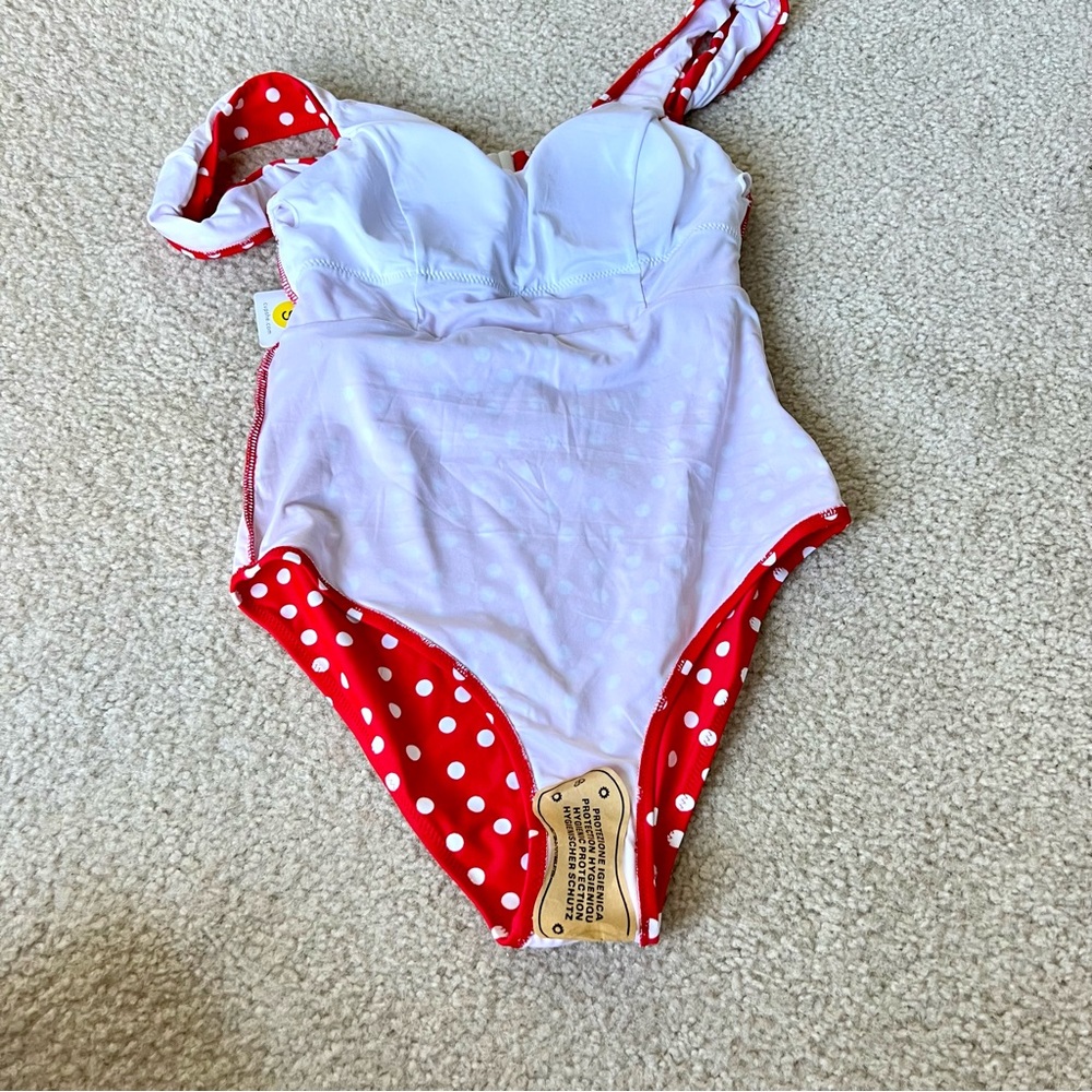 NWT CUPSHE Red Belted Polka Dot One Piece Bathing Suit—SZ. Small - Picture 10 of 11